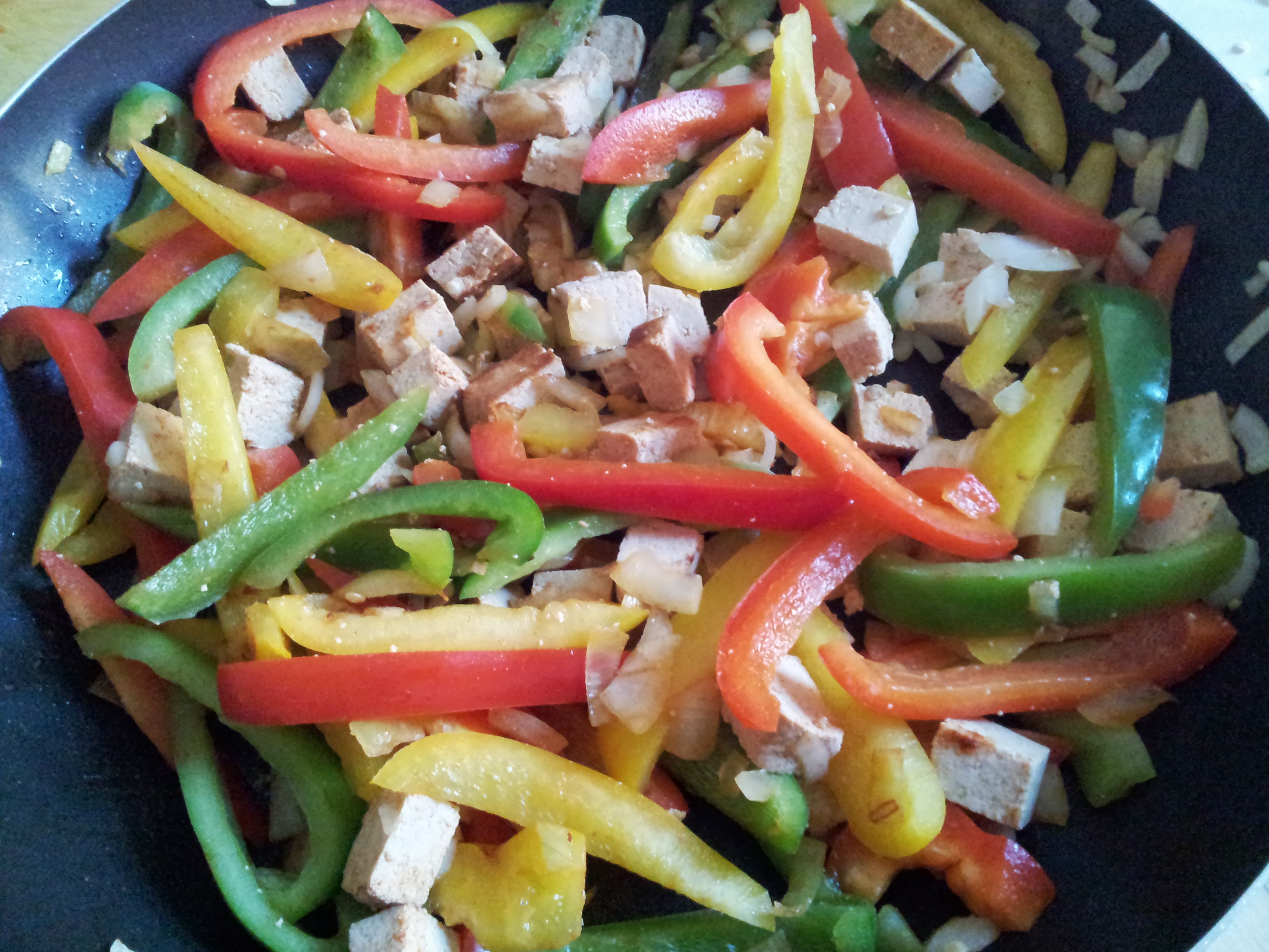 Paprika-Tofu-Pfanne mit Reis | Claudi&amp;#39;s vegan world