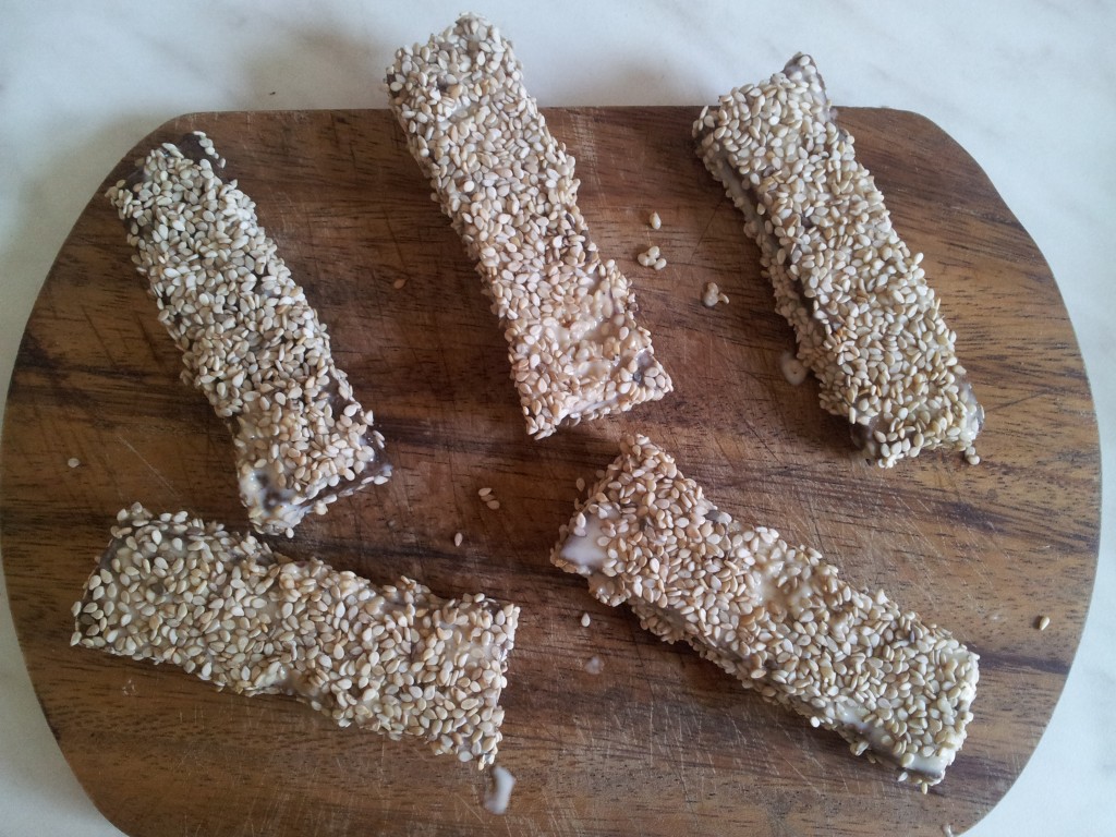 Sesam-Tofu mit Kokos-Basmatireis und Grillpaprika | Claudi&amp;#39;s vegan world