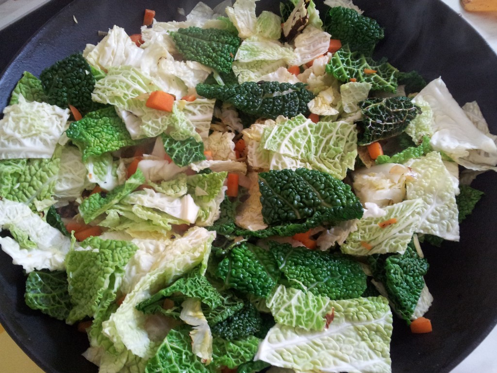 Wirsing-Pfanne mit roten Linsen | Claudi&amp;#39;s vegan world